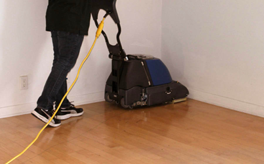 Hardwood Floor Cleaning, Can You Have Hardwood Floors Professionally Cleaned